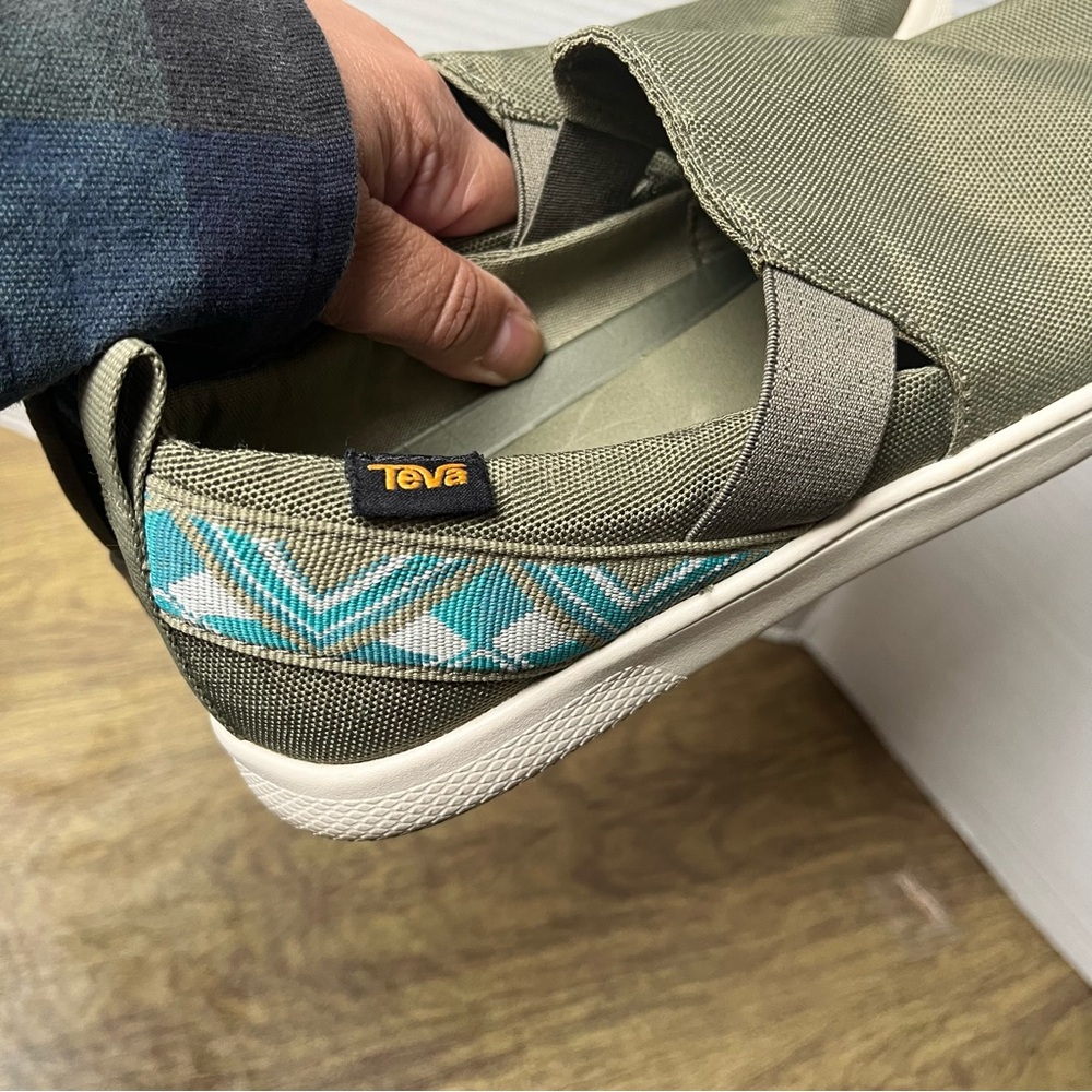 Teva Voya Slip On Canvas Green Sneakers Size 9 - Picture 9 of 12